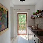 Nobles W Spokojnej Okolicy W Poblizu Jeziora Apartmán