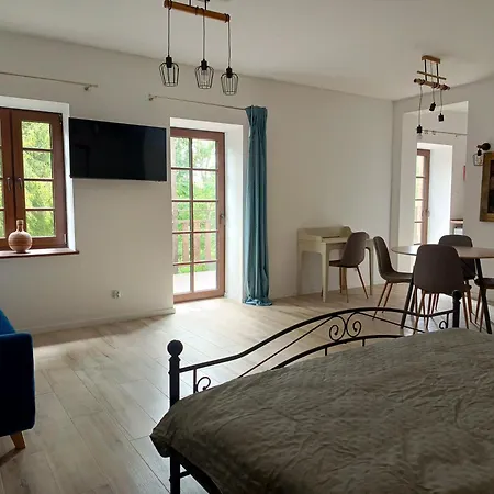Apartmán Nobles W Spokojnej Okolicy W Poblizu Jeziora